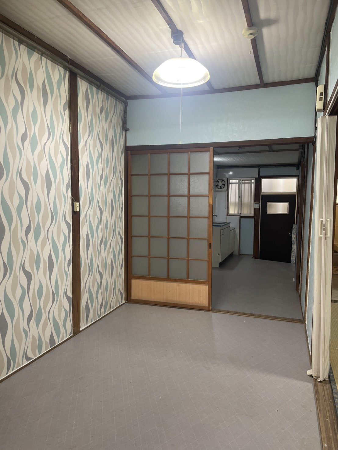 植松町5丁目平屋の居間写真