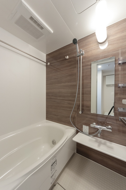 バス・シャワールーム　※写真は同タイプ住戸です。