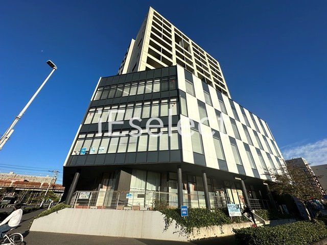 建物外観　建物が周りに無いので日当り良好です