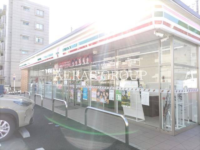 コンビニ　セブン-イレブン 相模原鵜野森３丁目店（コンビニ）まで129m