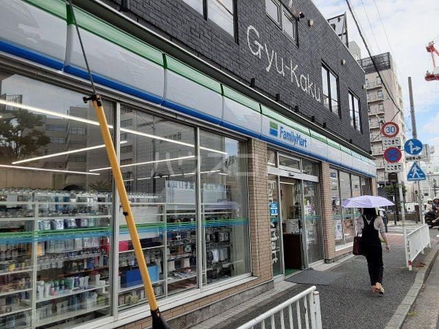 コンビニ　ファミリーマート 横浜駅西口店（コンビニ）まで1193m