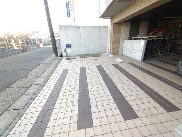 駐車場　名古屋で一番初期費用の安い賃貸専門の不動産会社です(^^)