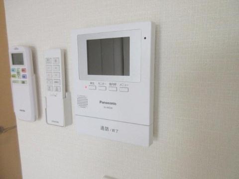 セキュリティ　カメラ付インターホン（イメージ）