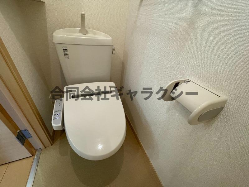 トイレ　温水洗浄便座で年中快適