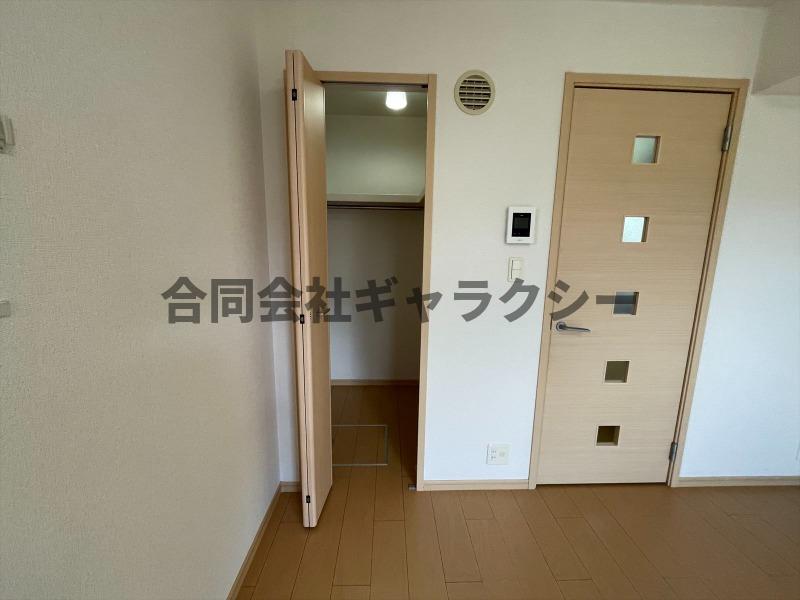 収納　大容量のクローゼットもございます