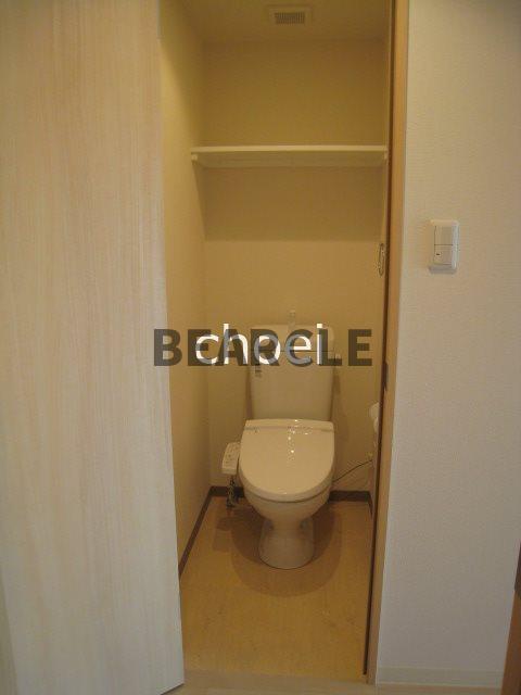 トイレ　シンプルで使いやすいトイレです