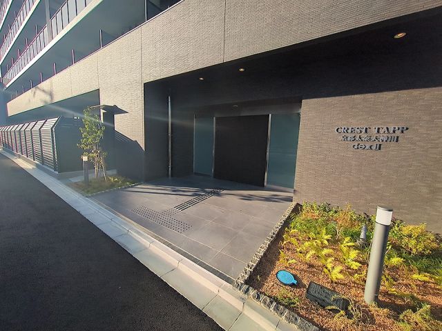 CREST TAPP 京都太秦天神川 dex IIの外観写真