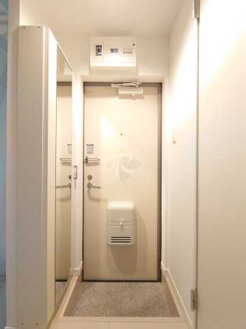 玄関　サンプレミオ東高円寺