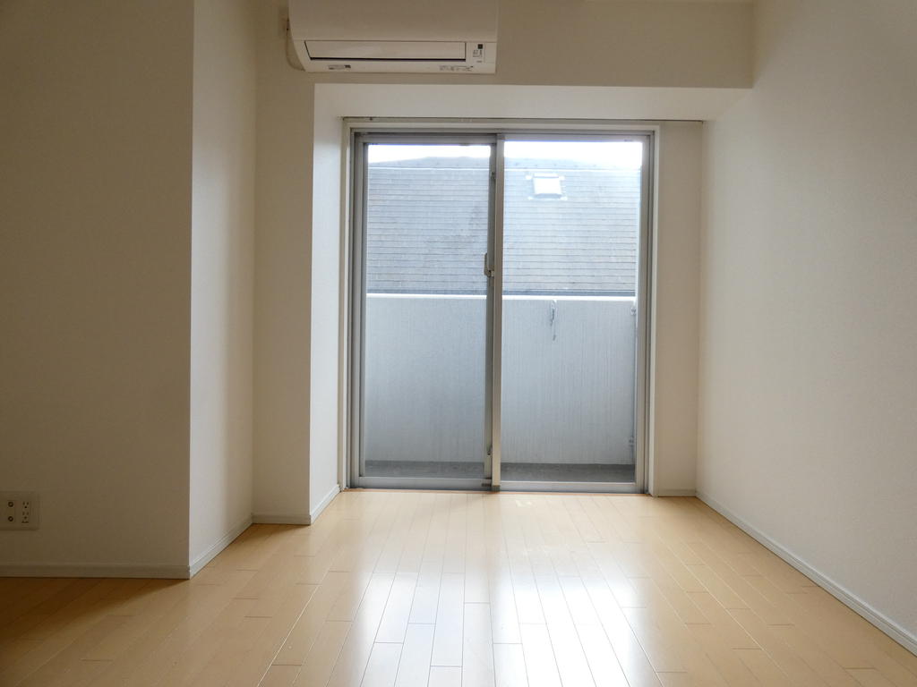 居室・リビング　内観1※別部屋参考写真