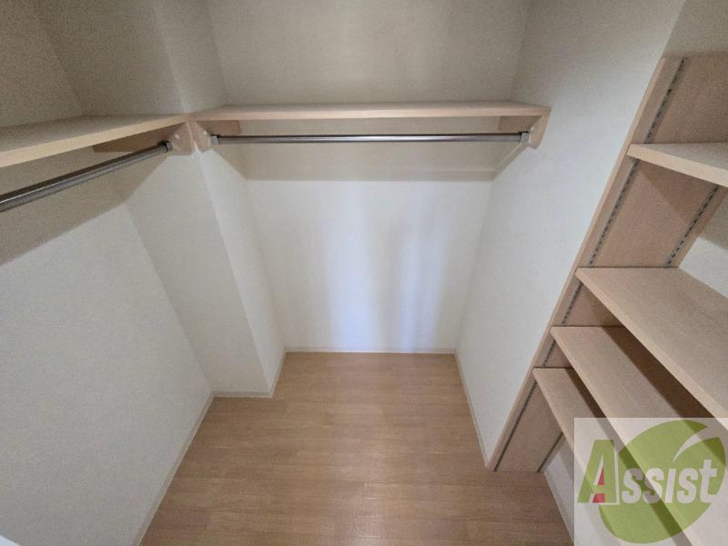 収納　収納もバッチリあるのでお部屋が片付きますよ！