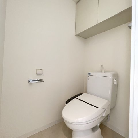 トイレ　同仕様タイプです