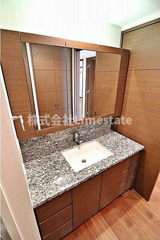 洗面設備　別部屋参考写真