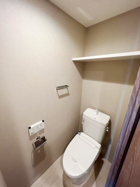 トイレ　同仕様参考写真