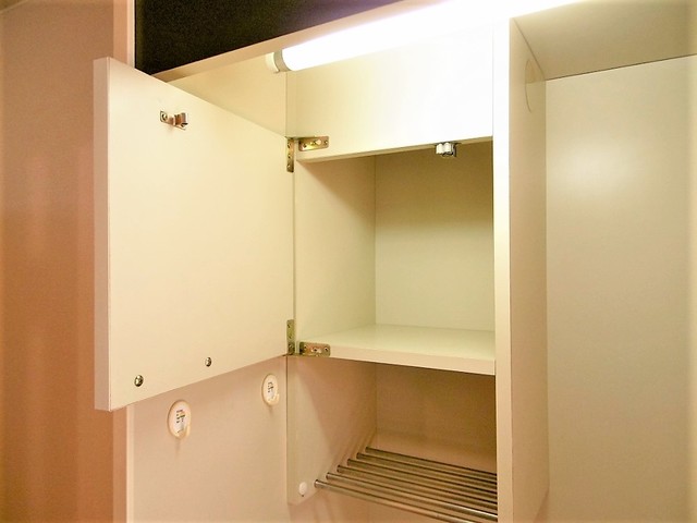 その他設備　キッチン棚（２０２号室）