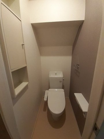 トイレ　清潔感のあるトイレです