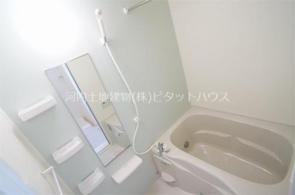バス・シャワールーム　風呂