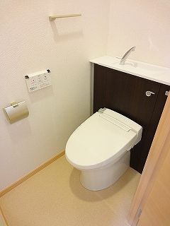 トイレ　ウエストサイド中山道　板橋区板橋1