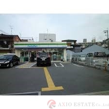 コンビニ　ファミリーマート東三国六丁目店（コンビニ）まで180m