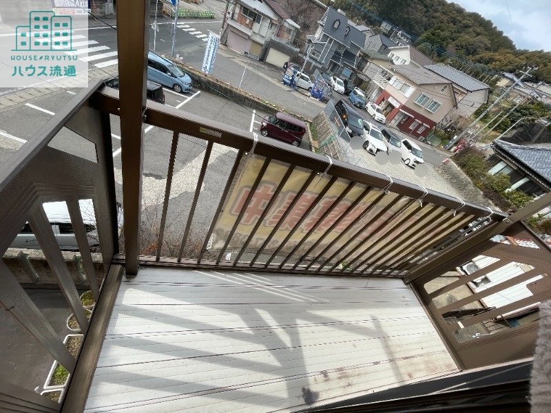 バルコニー　※別号室の写真です