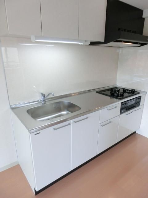 キッチン　３口グリル付システムキッチン