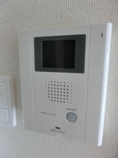 その他設備　ＴＶドアホンで来客確認できます