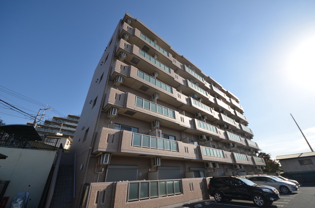 建物外観　～太陽サンサンっ～