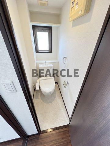 トイレ　落ち着いたトイレです