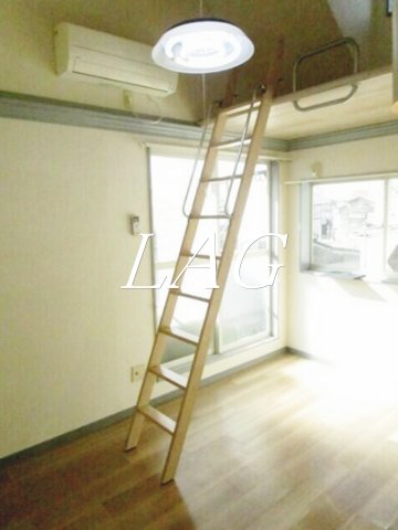 居室・リビング　洋室のお部屋です。
