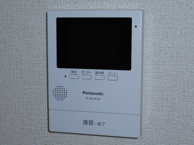 セキュリティ　カラーＴＶモニター付インターホン完備