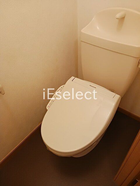 ファースト デューIのトイレ写真