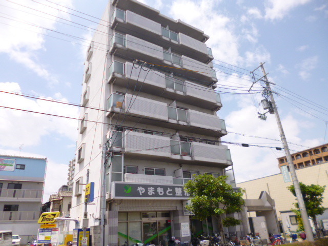建物外観　きれいな外観ですね。