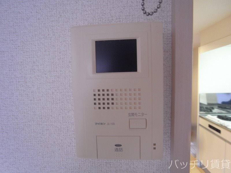 セキュリティ　類似写真使用のため、現状優先。
