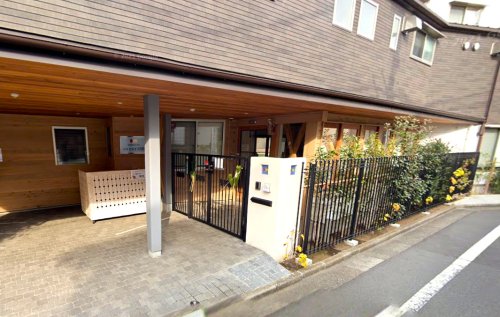 幼稚園・保育園　杉並の家けやき保育園（幼稚園・保育園）まで596m
