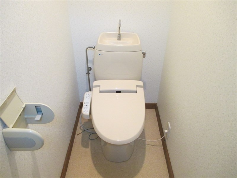 トイレ　シャワー付トイレ