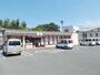 コンビニ　セブンイレブン下硯川店（コンビニ）まで850m