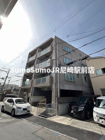 建物外観　落ち着いた雰囲気の外観です