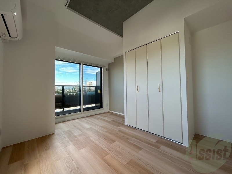 その他部屋・スペース　日当たりが良くて心地よく過ごせそうなお部屋です。