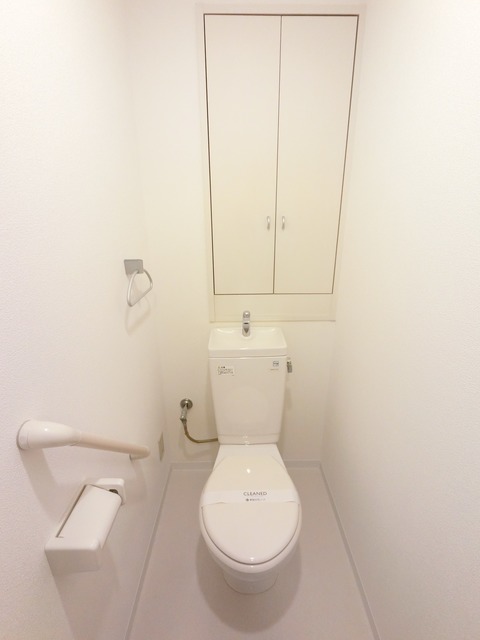 トイレ　※別部屋反転タイプ参考写真