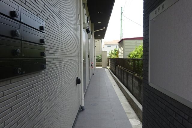 エントランス　★見学希望等はタウンハウジング中央林間店までお気軽に♪★