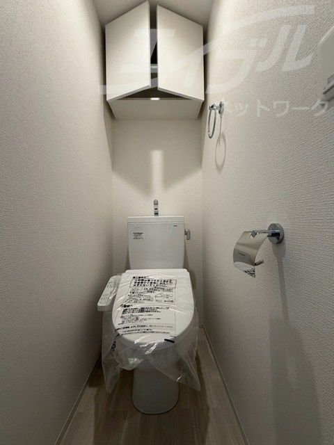 地下鉄長堀鶴見緑地線 蒲生四丁目駅 徒歩1分 10階建 築1年のトイレ写真