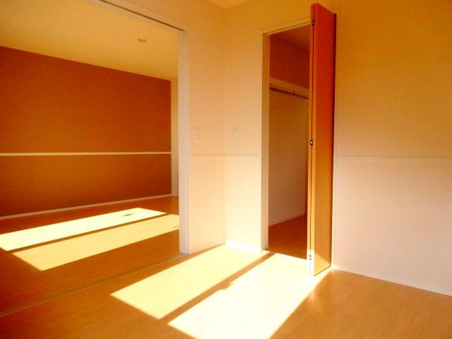 メゾンレイアの居間写真