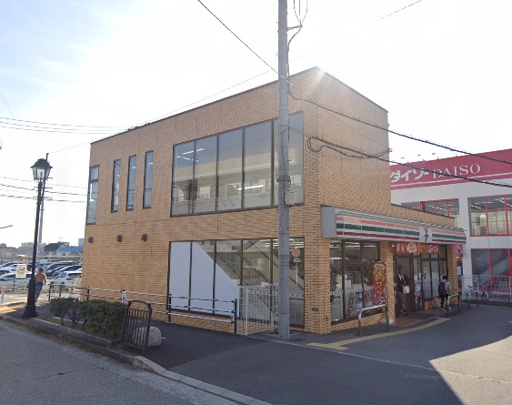 コンビニ　セブンイレブン　宝塚小林５丁目店（コンビニ）まで525m