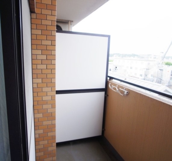 ＪＲ中央線 西八王子駅 徒歩11分 10階建 築37年の内装写真