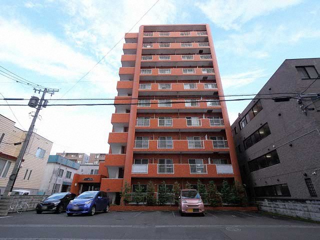 地下鉄東西線 西２８丁目駅 徒歩3分 築39年