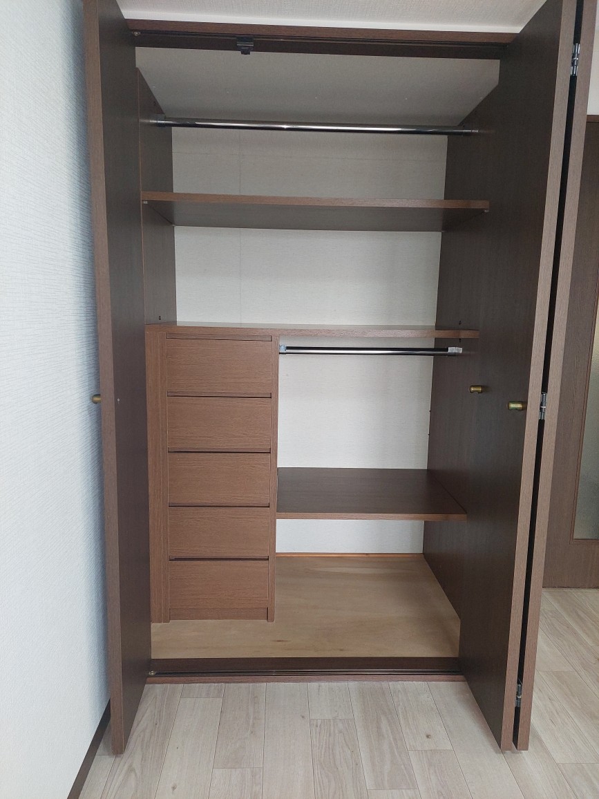 収納　クローゼット