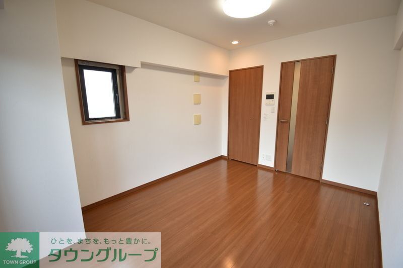 アリーチェ練馬北町の居間写真