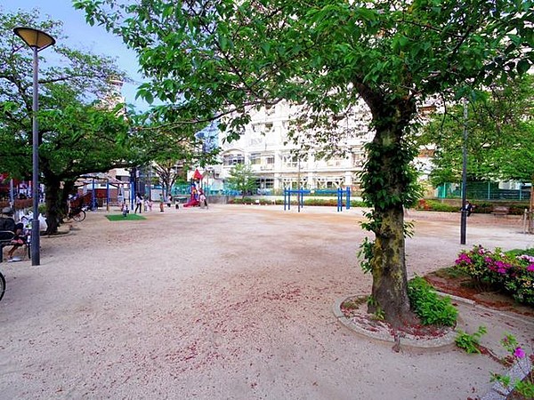 公園　東日暮里1丁目公園（公園）まで1671m
