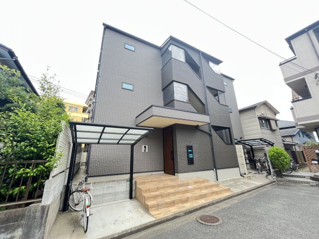 ＪＲ鹿児島本線 吉塚駅 徒歩18分 築8年
