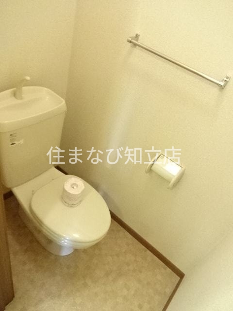 トイレ　同型タイプ