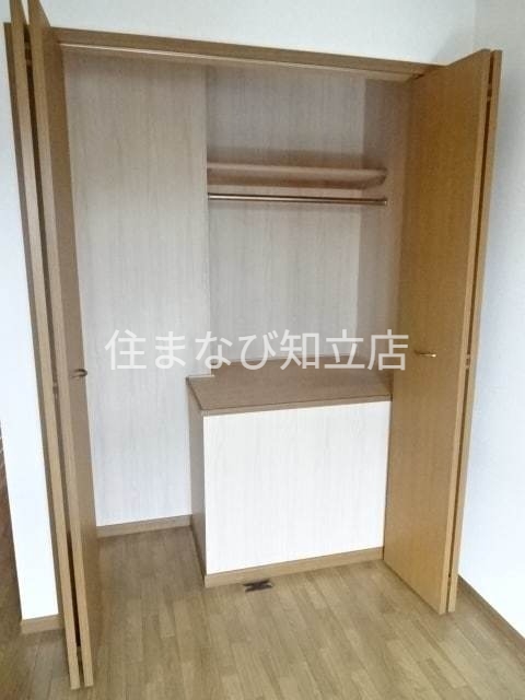 収納　同型タイプ